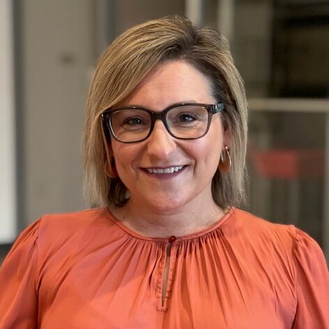 Iris Kelley Employee Photo
