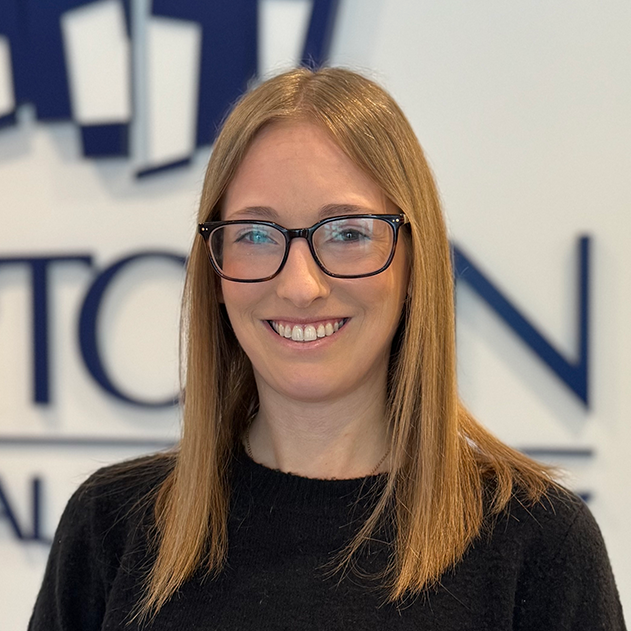 Robin Lee Employee Photo