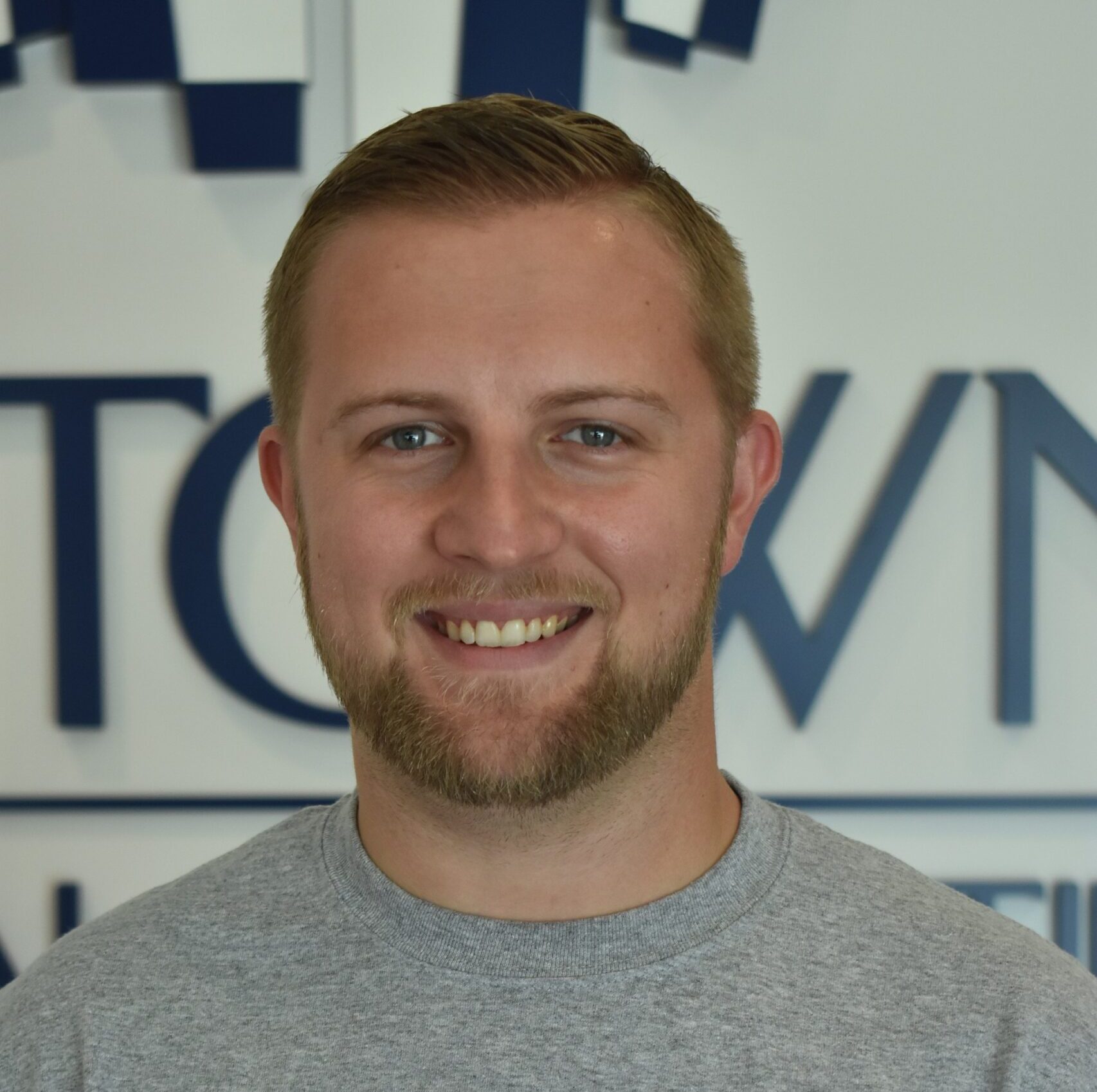 Tyler Sizemore Uptown Rents employee.