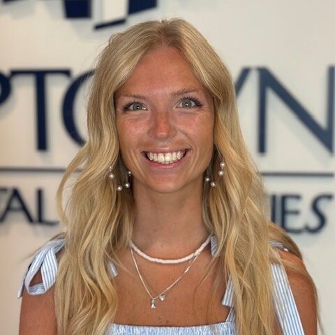 Allison Schnur Employee Photo
